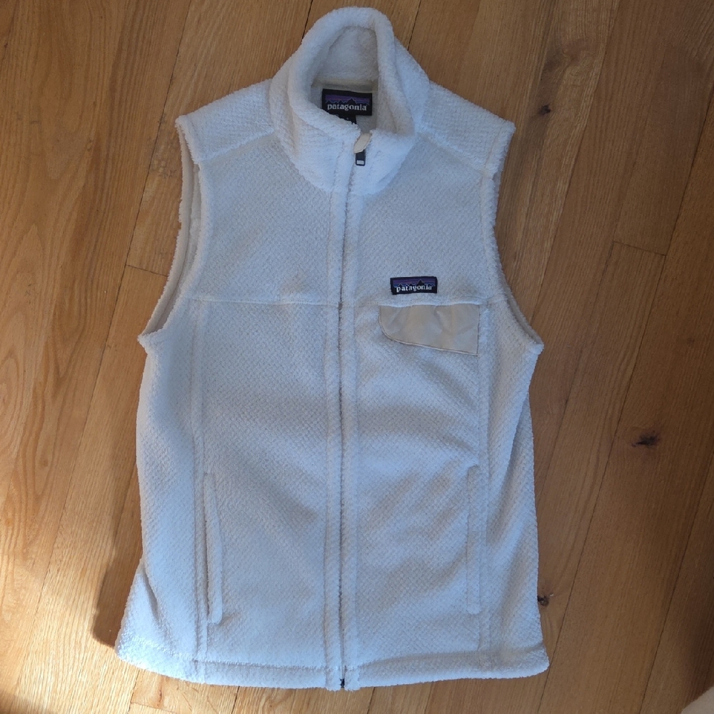 Patagonia Los Gatos Cream Colored Fleece Vest